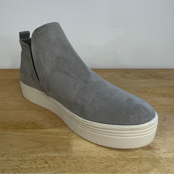 Dolce Vita Tate Gray Suede Platform Slip On Chunky Sneakers Size 8.5 - Picture 5 of 16
